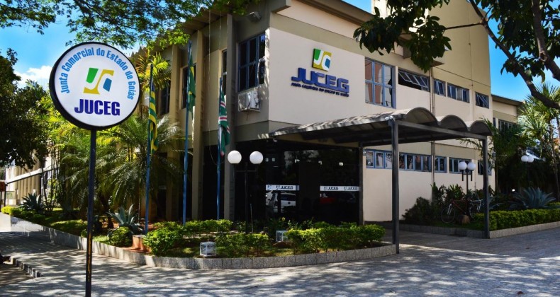 Goiás bate recorde em abertura de empresas de janeiro a agosto de 2021