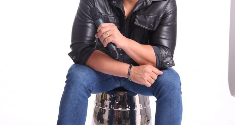 Miguel Lucato canta Cristiano Araújo em show com entrada gratuita