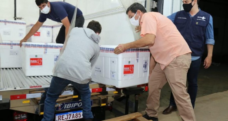 Goiás recebe 21ª remessa com 196 mil vacinas contra Covid-19
