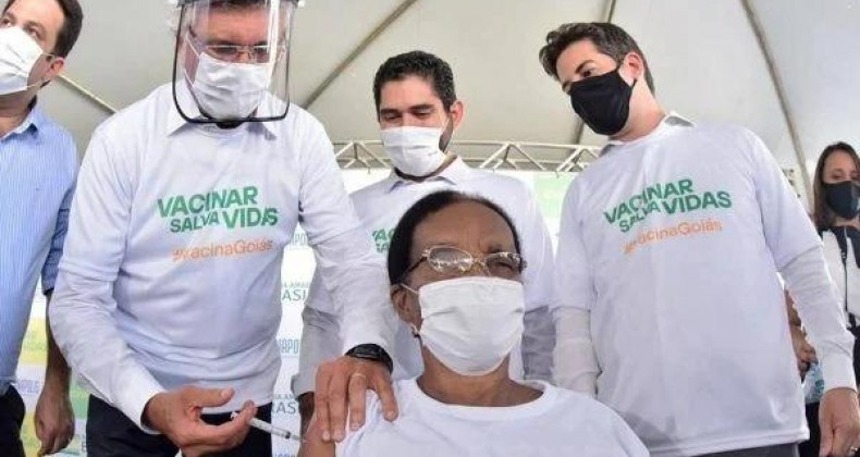 Governo de Goiás inicia aplicação de reforço da vacina contra Covid-19 na próxima semana
