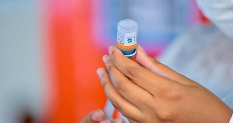Governo de Goiás recebe 119.990 doses de vacinas contra Covid-19