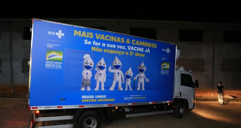 Mais 114.380 imunizantes contra Covid-19 reforçam campanha de vacinação em Goiás